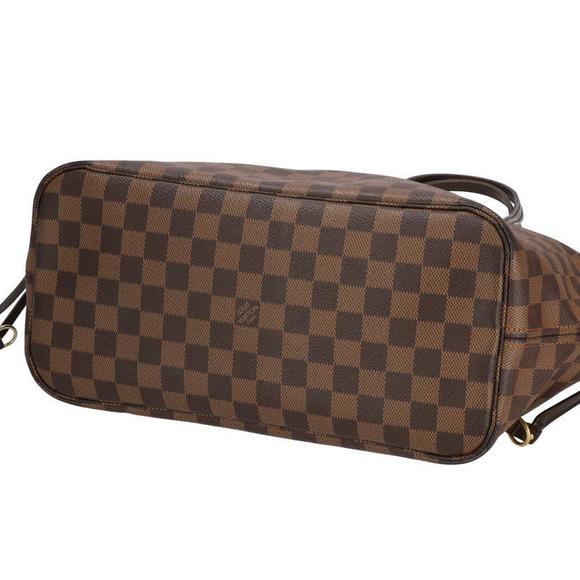 Louis Vuitton Handbags - Louis Vuitton Brown GM Neverfull